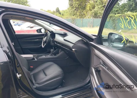 2024 Mazda Mazda3 2.5 S Preferred z USA, uszkodzony, nr VIN 3MZBPACM2RM417362